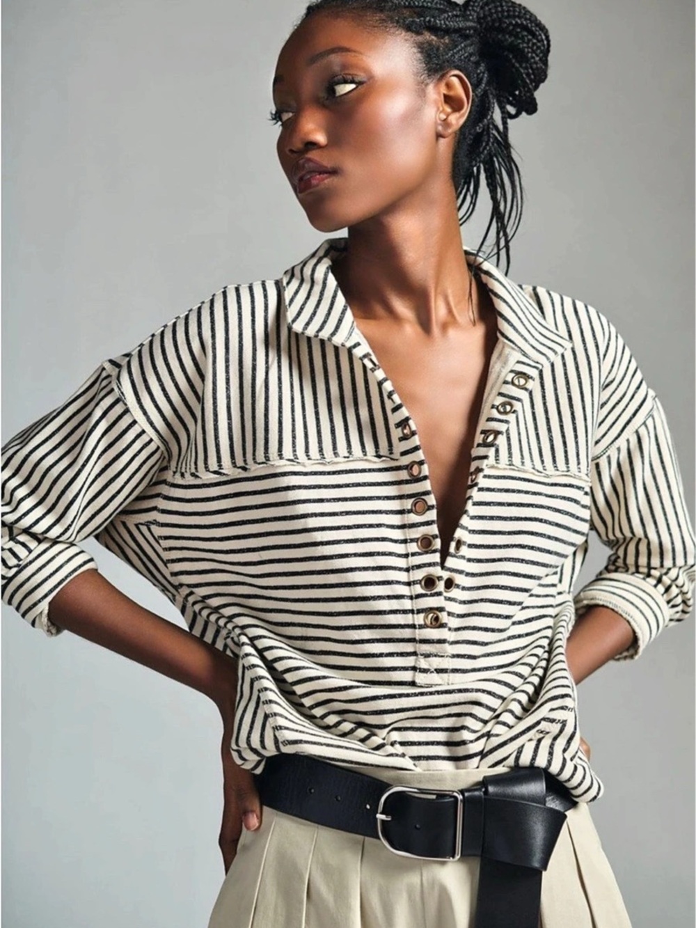 PILCRO Spliced Henley Top in Cream & Black Size XS